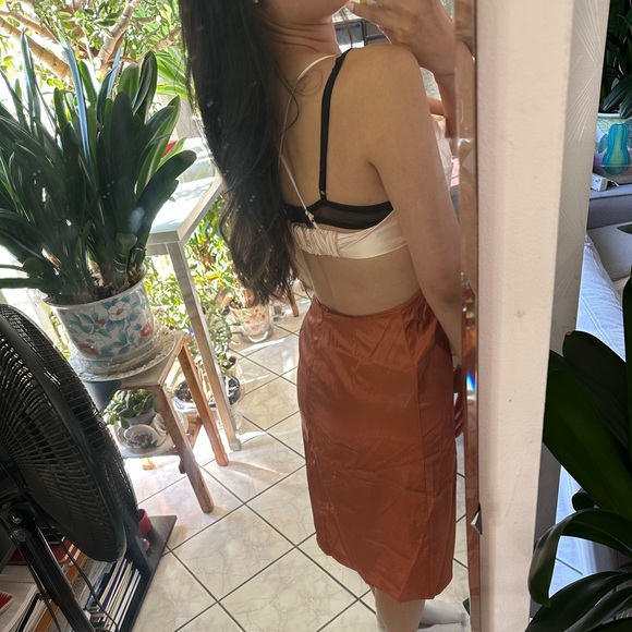 Satin cutout dress - Picture 8 of 8